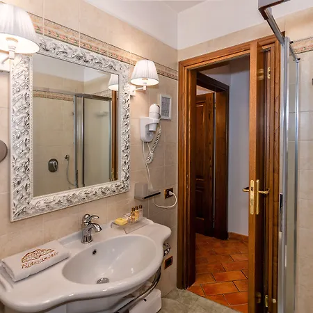 Rinascimento فندق مبيت وإفطار 4*