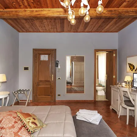 Rinascimento فندق مبيت وإفطار 4*