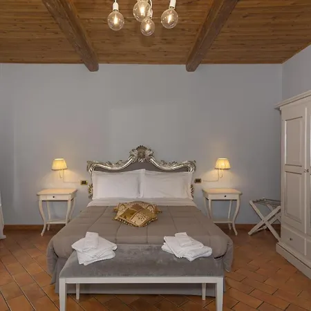 Rinascimento Bed & Breakfast 4*